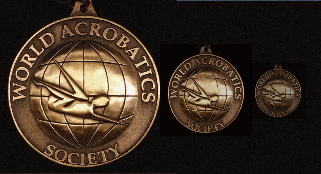 b 2400x1300-hero-collage-fnl